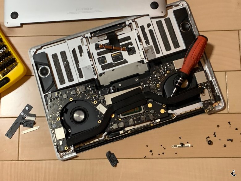 Mac] 危険！ MacBookProが壊れたので分解したら大変なことに